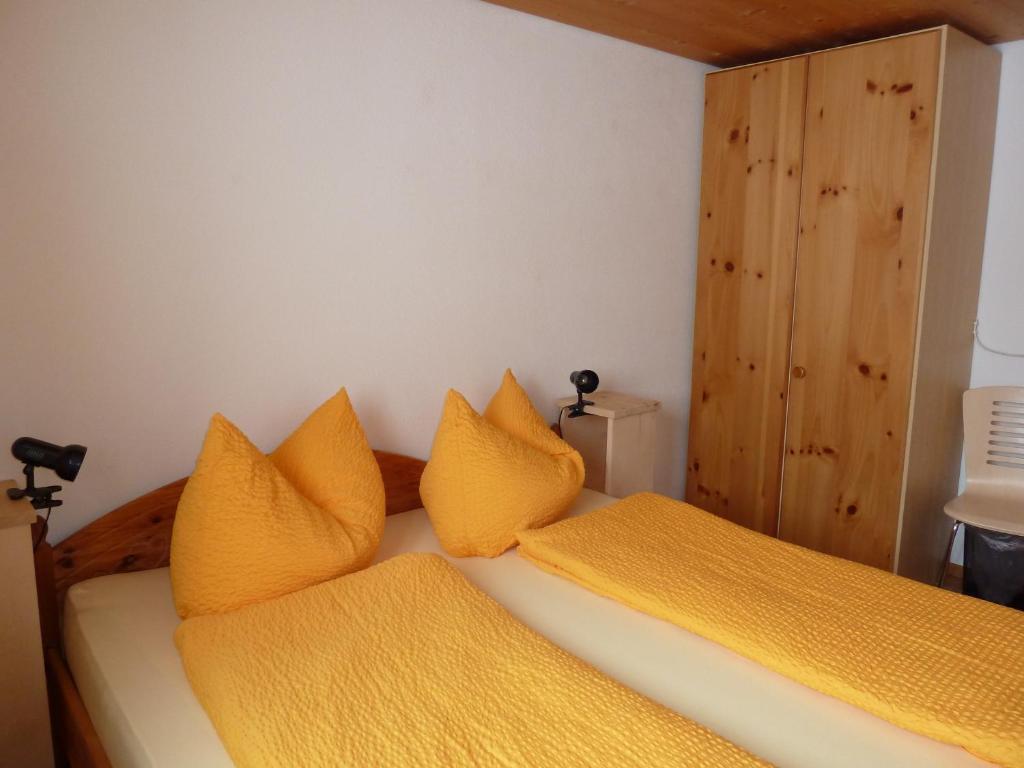 Ferienwohnung Stoffel Avers Zimmer foto